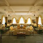 Walther - Relais & Chateaux فندق بونتريسنا